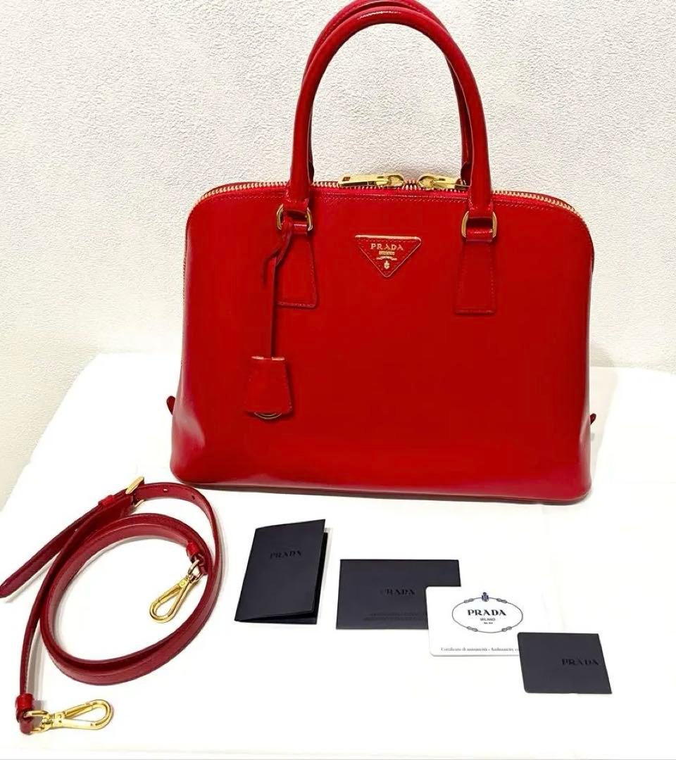 【美品】PRADA プラダ サフィアーノヴェルニ ハンドバッグ 赤 ロッソ