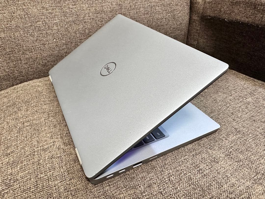 Dell Latitude 5320 US キーボード　i5-11世代　16GB