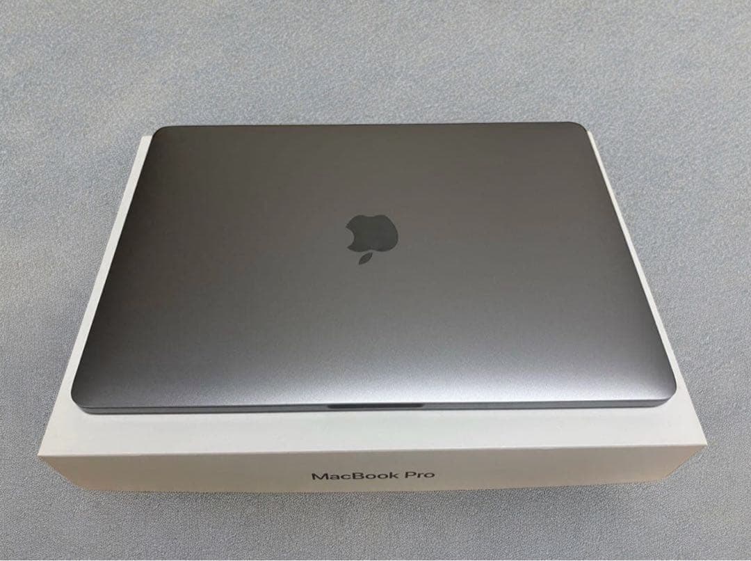 MacBook本体 Macbook pro 2017 core i7 ram 16 SSD