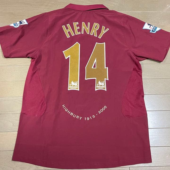 美品　ナイキ　アーセナル　ホーム用　レプリカユニフォーム