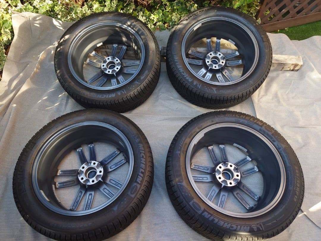 【ミケチャ】スタッドレスタイヤ ホイール