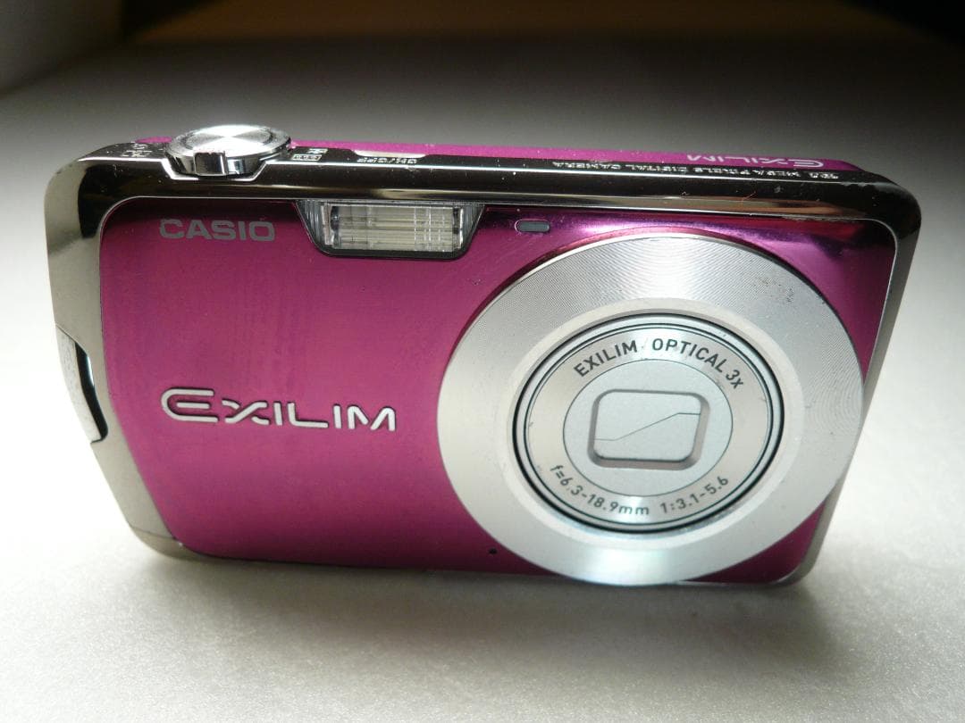 CASIO★EX-Z1⭕️安心の実働品❤️お洒落な機種★1010万画素★光学3倍