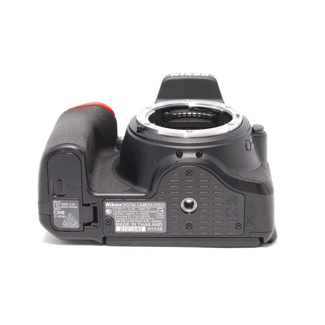 ❤即購入1000円OFF❤ ニコン D5600 手振れ補正搭載 高倍率レンズ