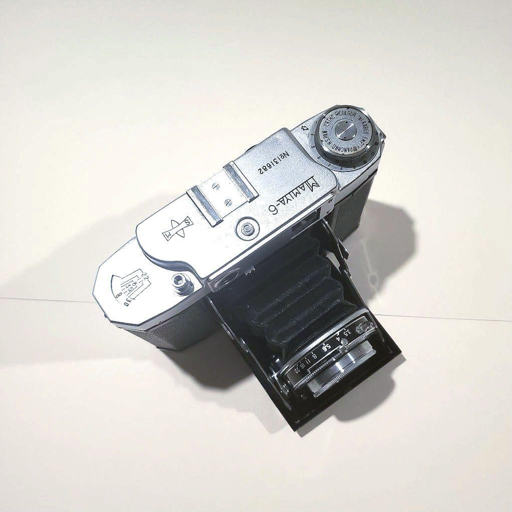 Mamiya 6 中判カメラ 120フィルム