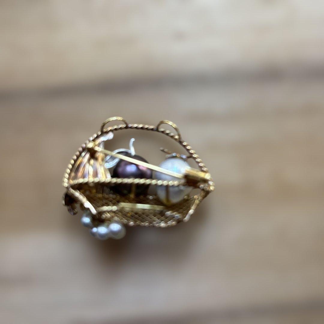 バスケット型パールブローチ