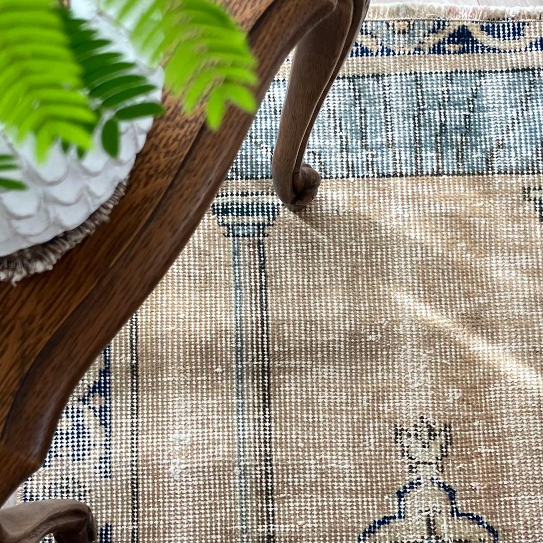 アート✳︎塔✳︎シャンデリア　キャラメルベージュ　ブルー　トルコヴィンテージラグ