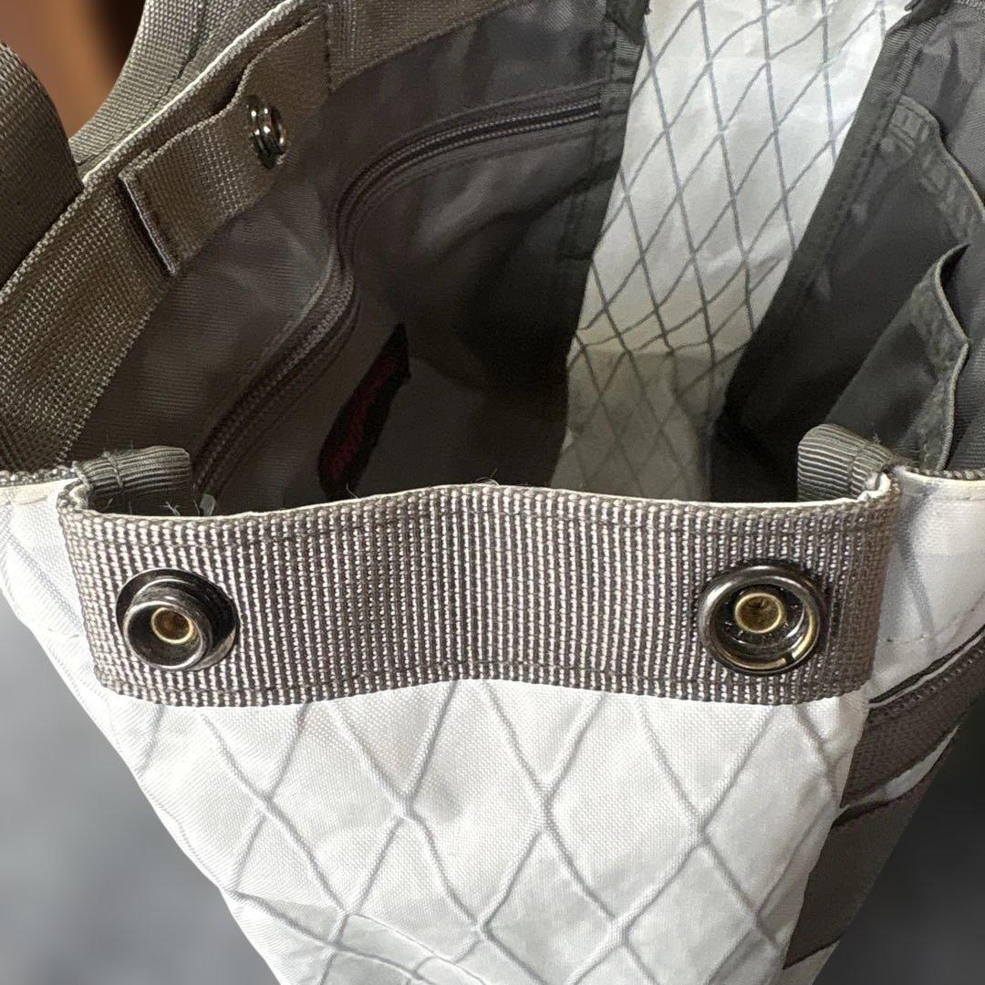 限定品　BRIEFING キルティングバッグ ホワイト