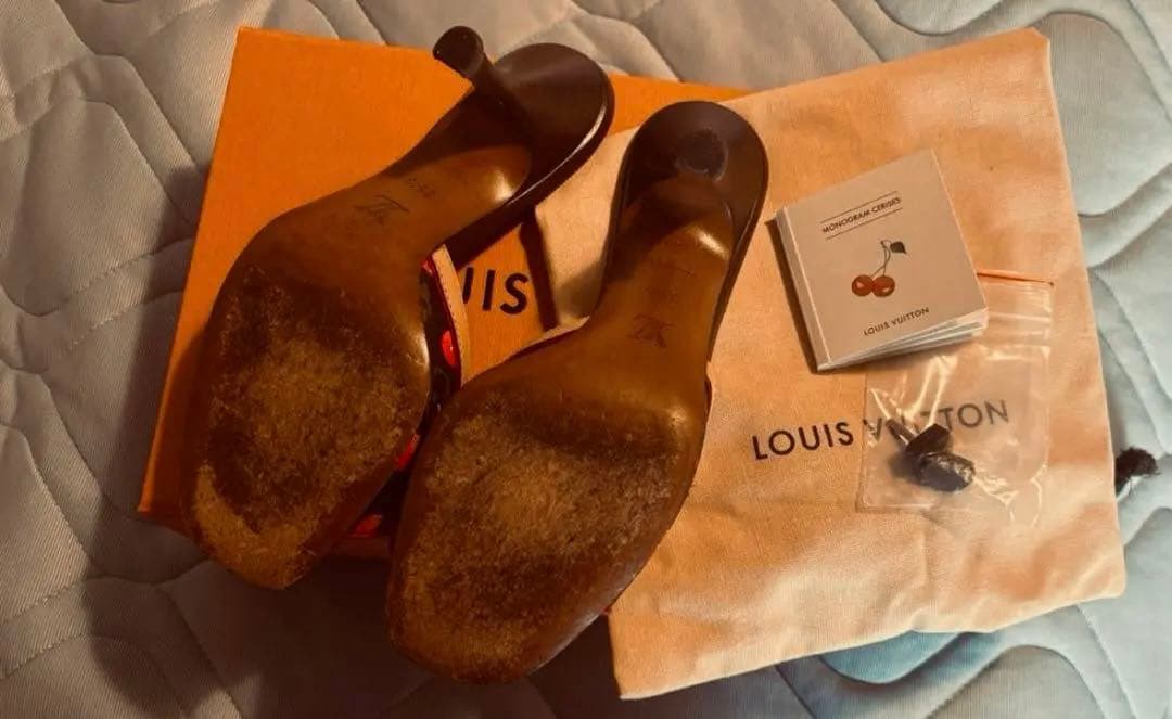 ルイヴィトン 村上隆 コラボ　モノグラムチェリー ミュール　さくらんぼ