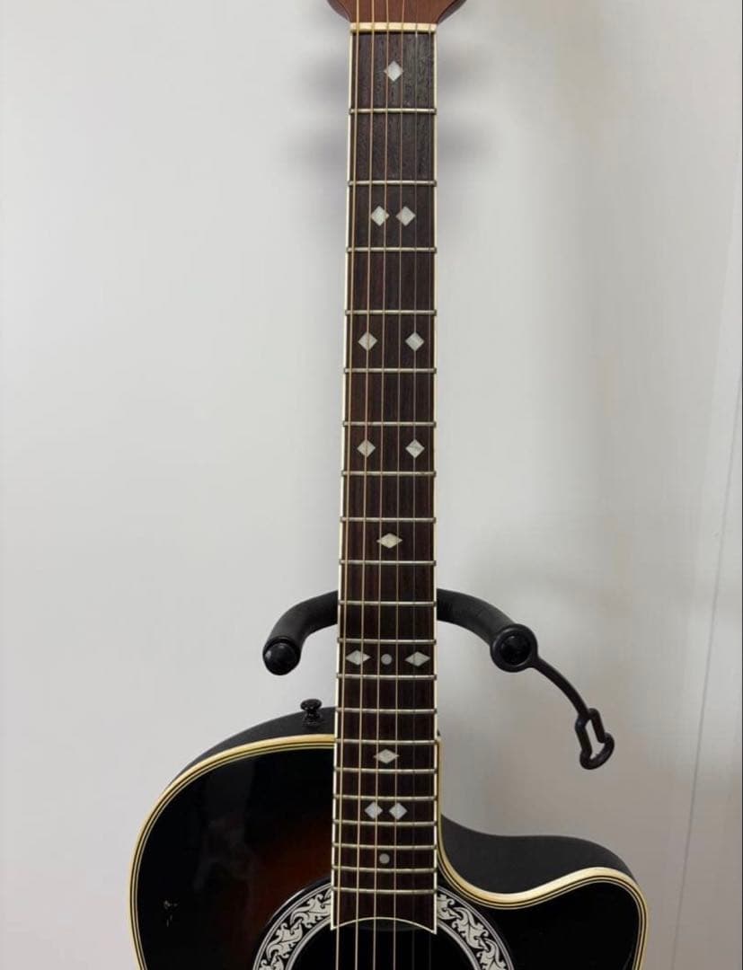 良好！Celebrity by Ovation CC57 エレアコギター　格安で