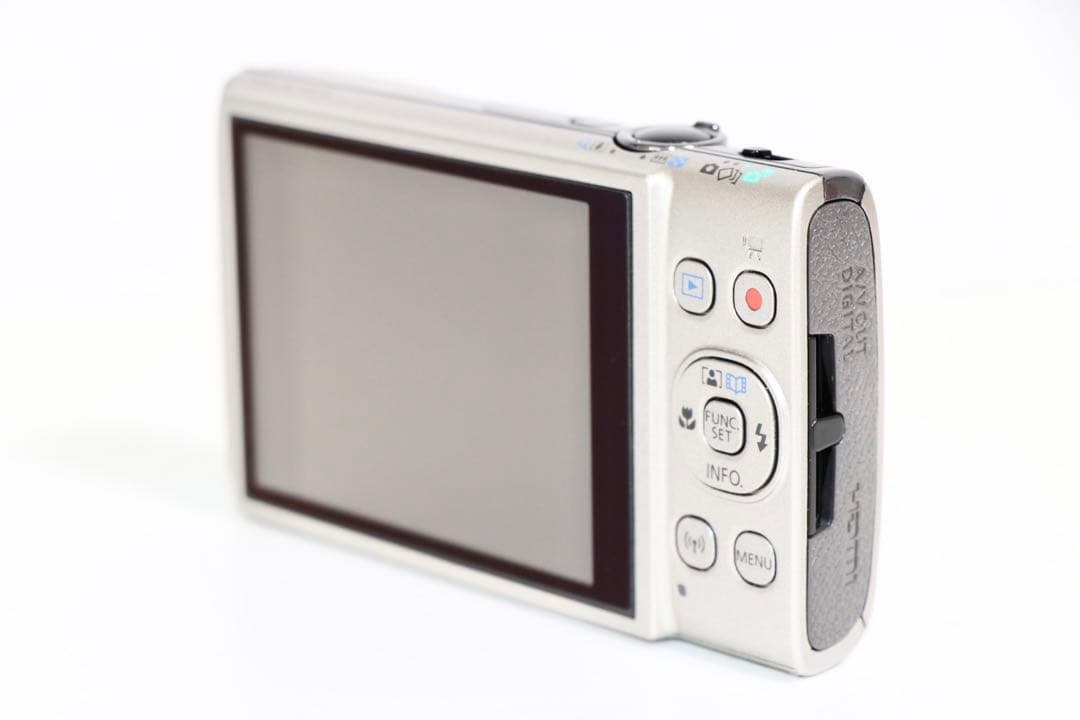■ 新品級 ■ キヤノン Canon IXY 650 シルバー