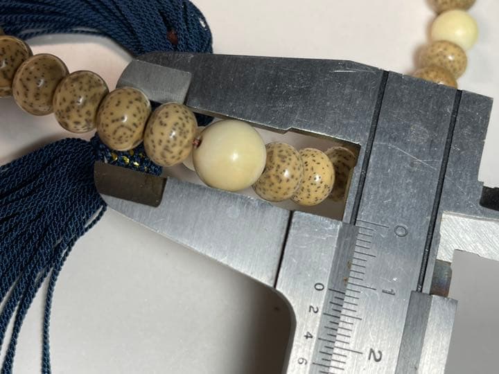 数珠 星月菩提腕珠 マンモス隔珠 サイズ：主玉1.2cm そ