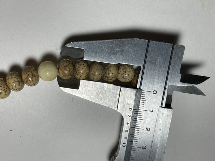 数珠 星月菩提腕珠 マンモス隔珠 サイズ：主玉1.2cm そ