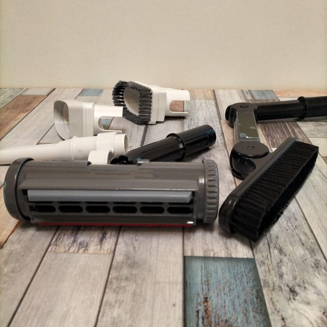 【SHARP】EC-SR9-W 充電式掃除機　ホワイト系　RACTIVE Air