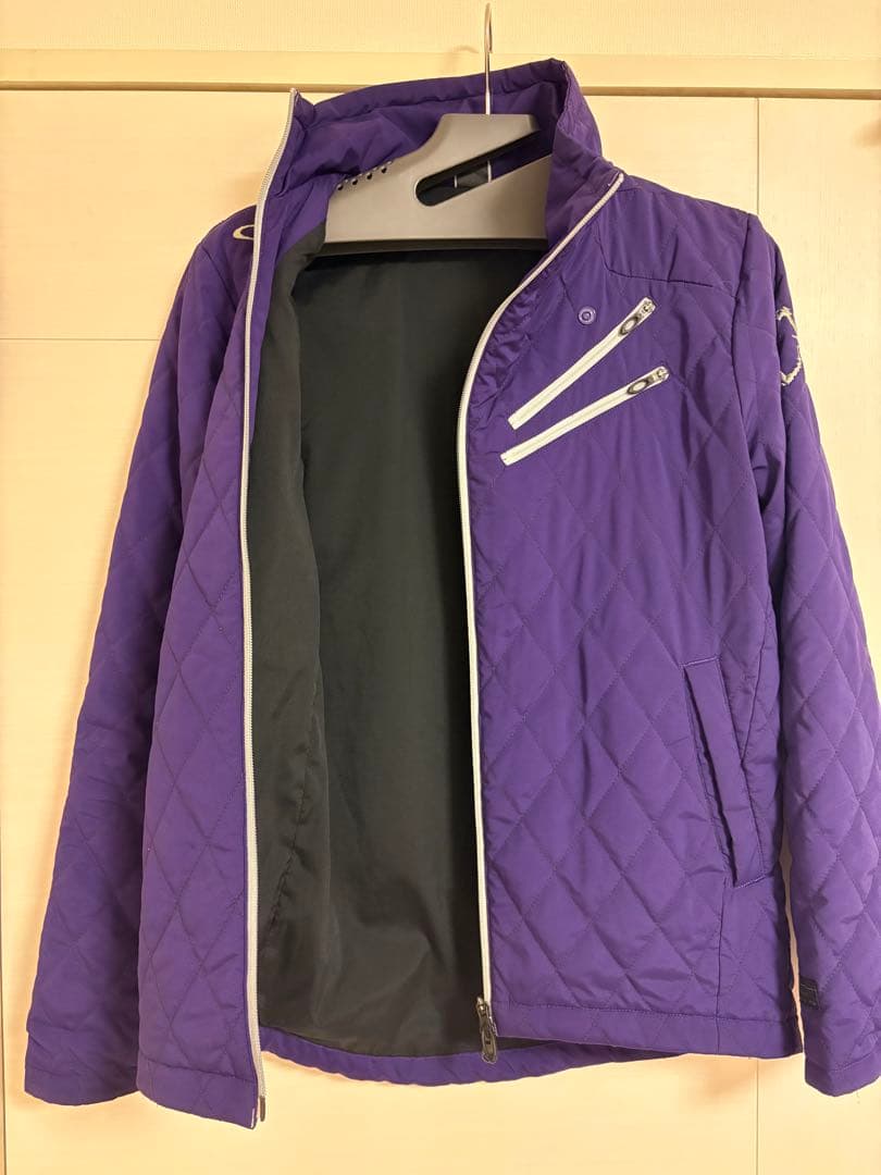 オークリー スカル　キルティングジャケットoakley skull ゴルフダウン