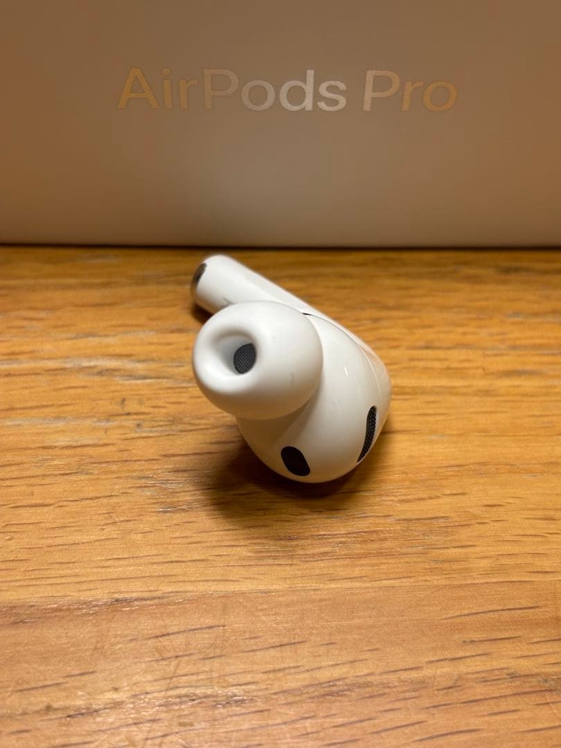 新品　AirPods Pro 3 正規品　右耳のみ(R)