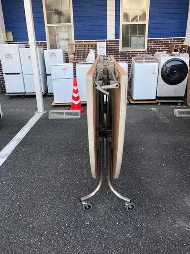 【福岡市限定】折りたたみテーブル フライト式 ホテル 宴会 式場 レセプション用