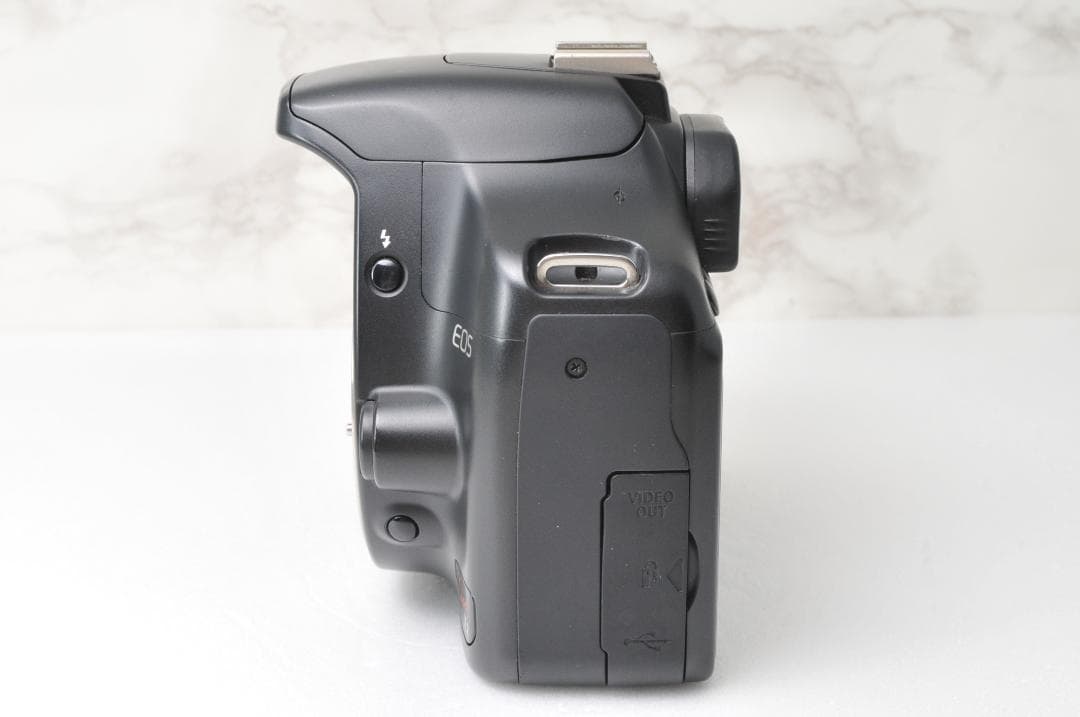 Canon EOS Kiss X2⭐️新品級のショット数❣️スマホ転送 一眼レフ