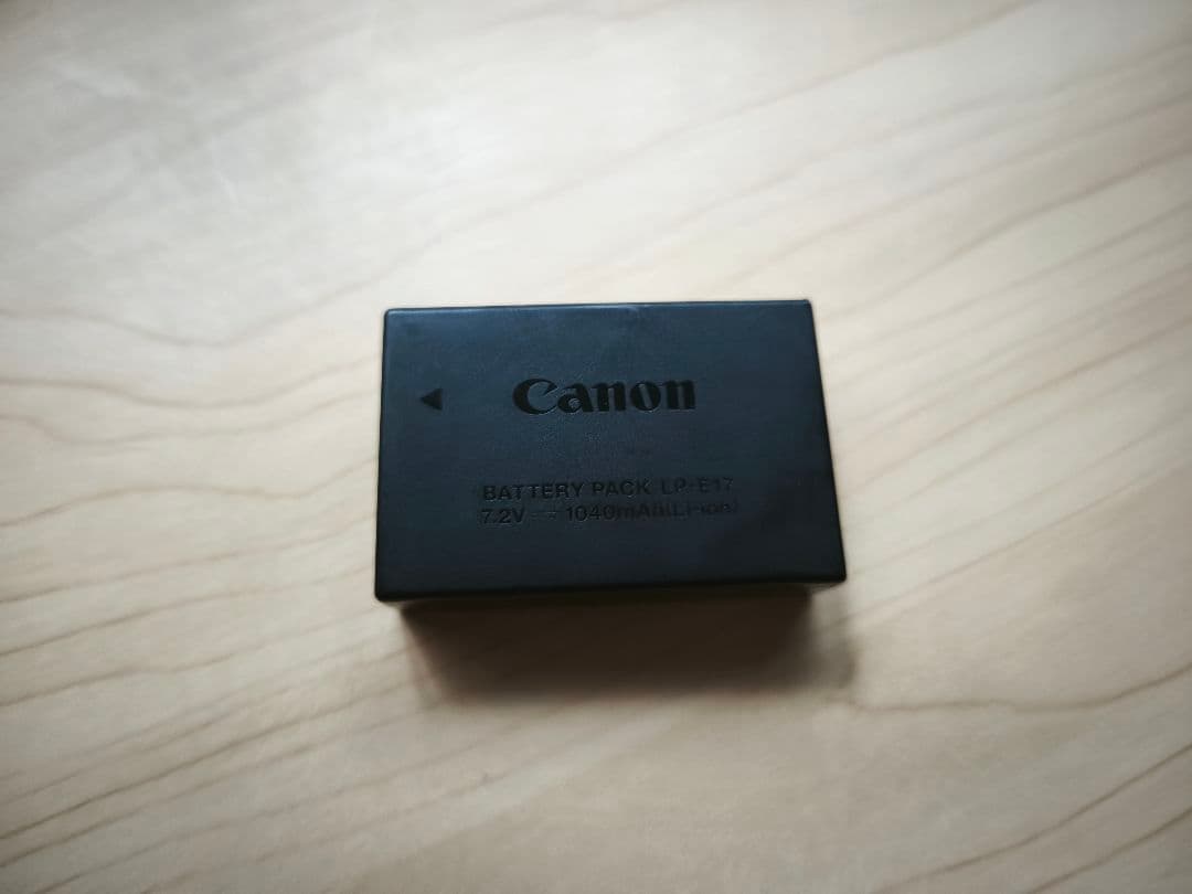 Canon EOS M3 レンズキット 15-45mm ブラック