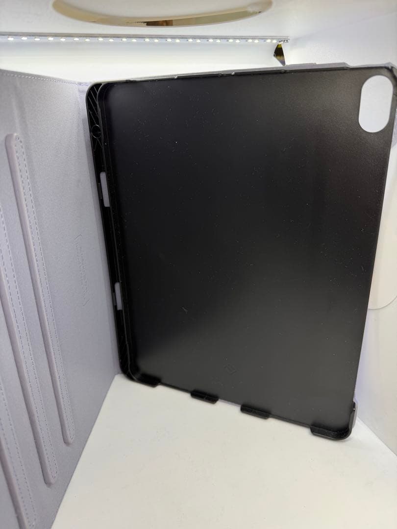 【極美品】iPad Air 13インチ（M3）BT100% Wi-Fi ケース付