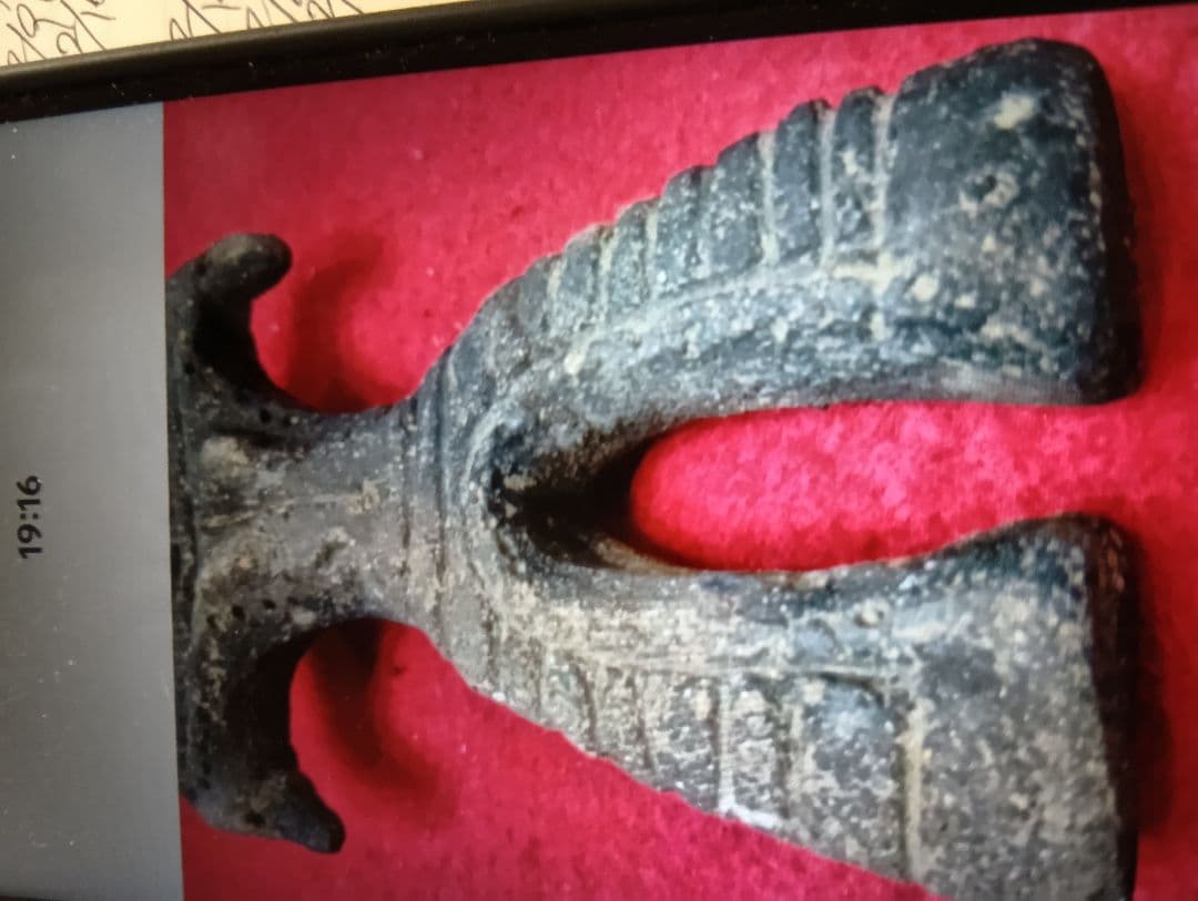 松⚫ハート形土偶　群馬県出土