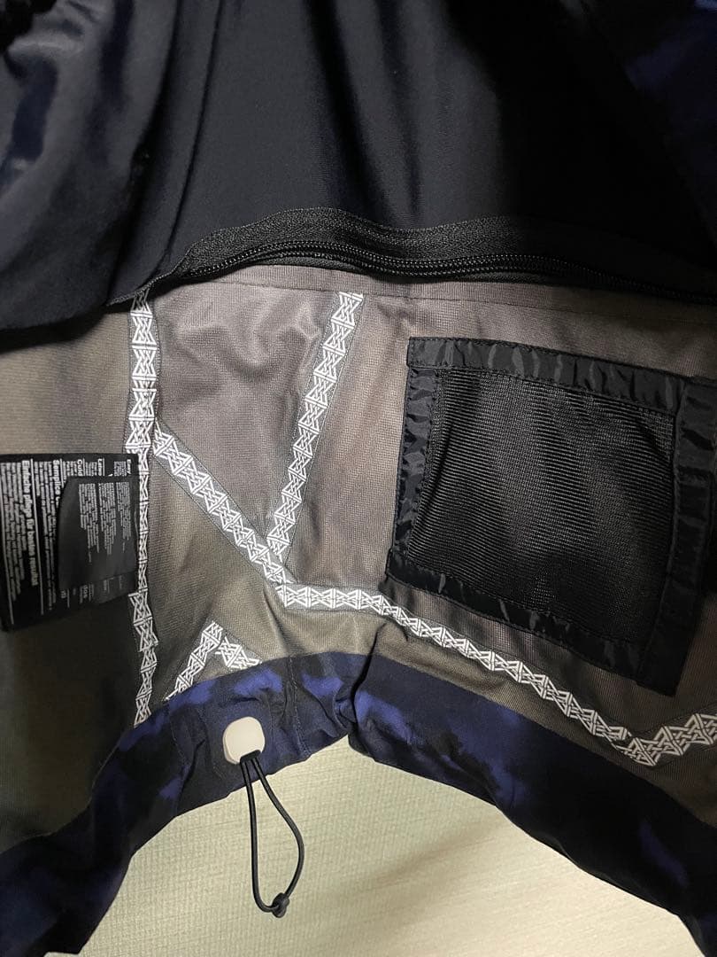 BURTON× White Mountaineering　Ｌ　ゴアテックス