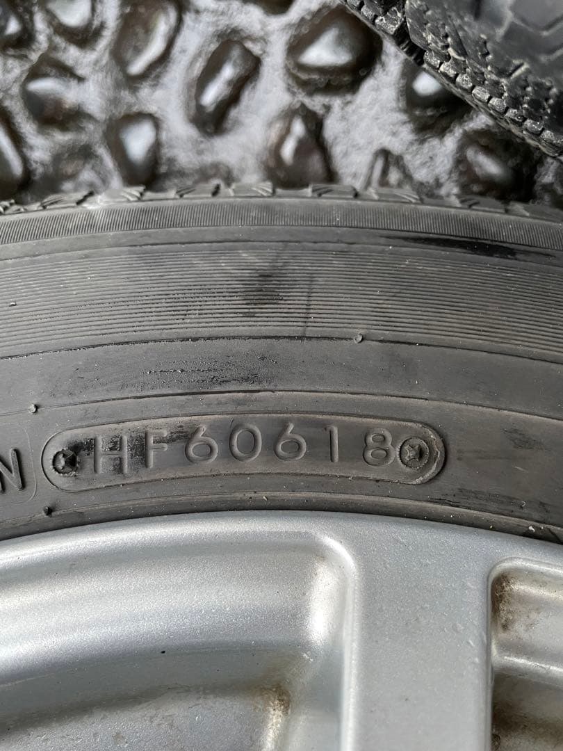 引き取り限定‼️中古195/65R15スタッドレスタイヤ　ホイール4本セット‼️