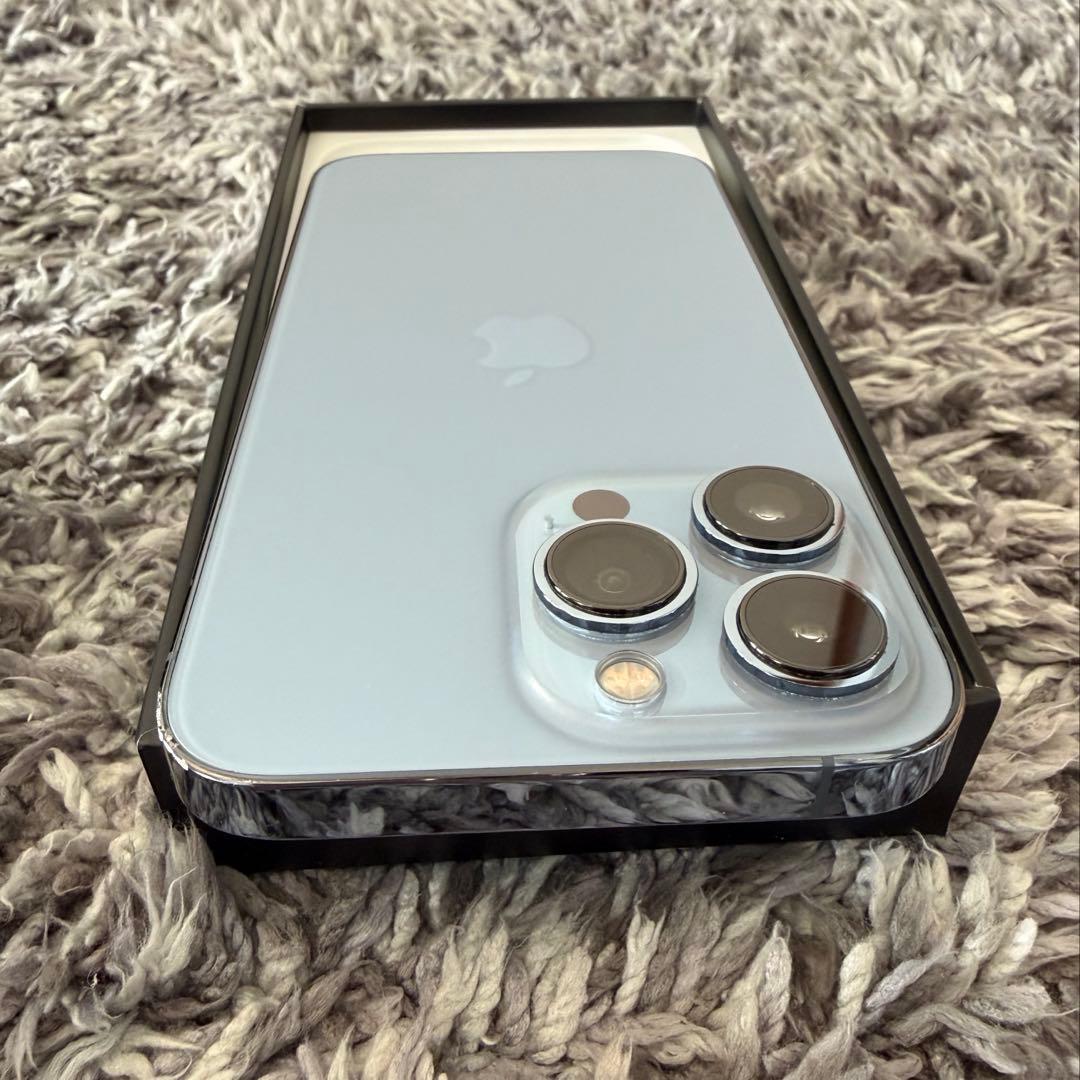 Apple iPhone 13 Pro 本体 シエラブルー