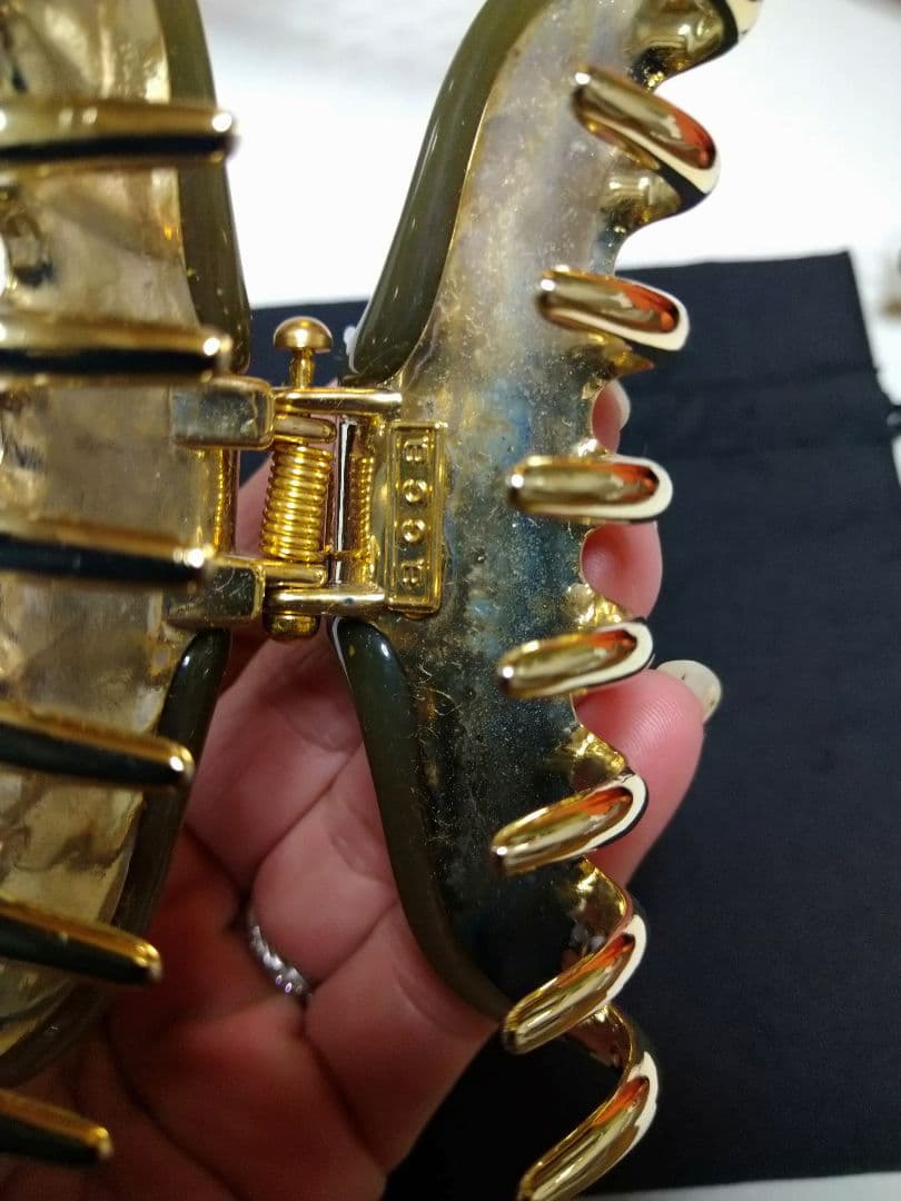 アッカ　ヘアクリップ　ラージ　大