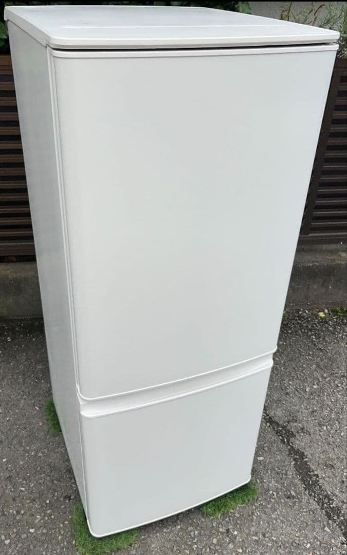 三菱冷凍冷蔵庫146L 低温ケース静音設計　LED照明 自動霜取り機能付20年製