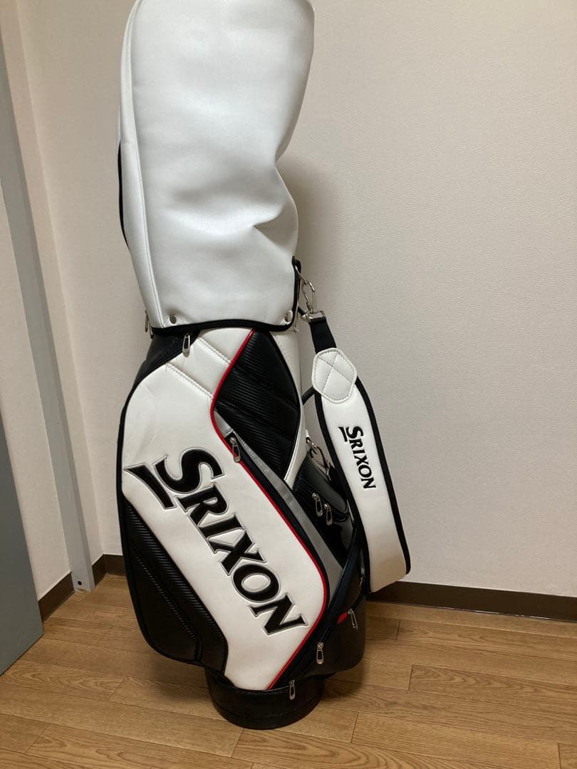 美品！SRIXON キャディバッグ 未使用保管品