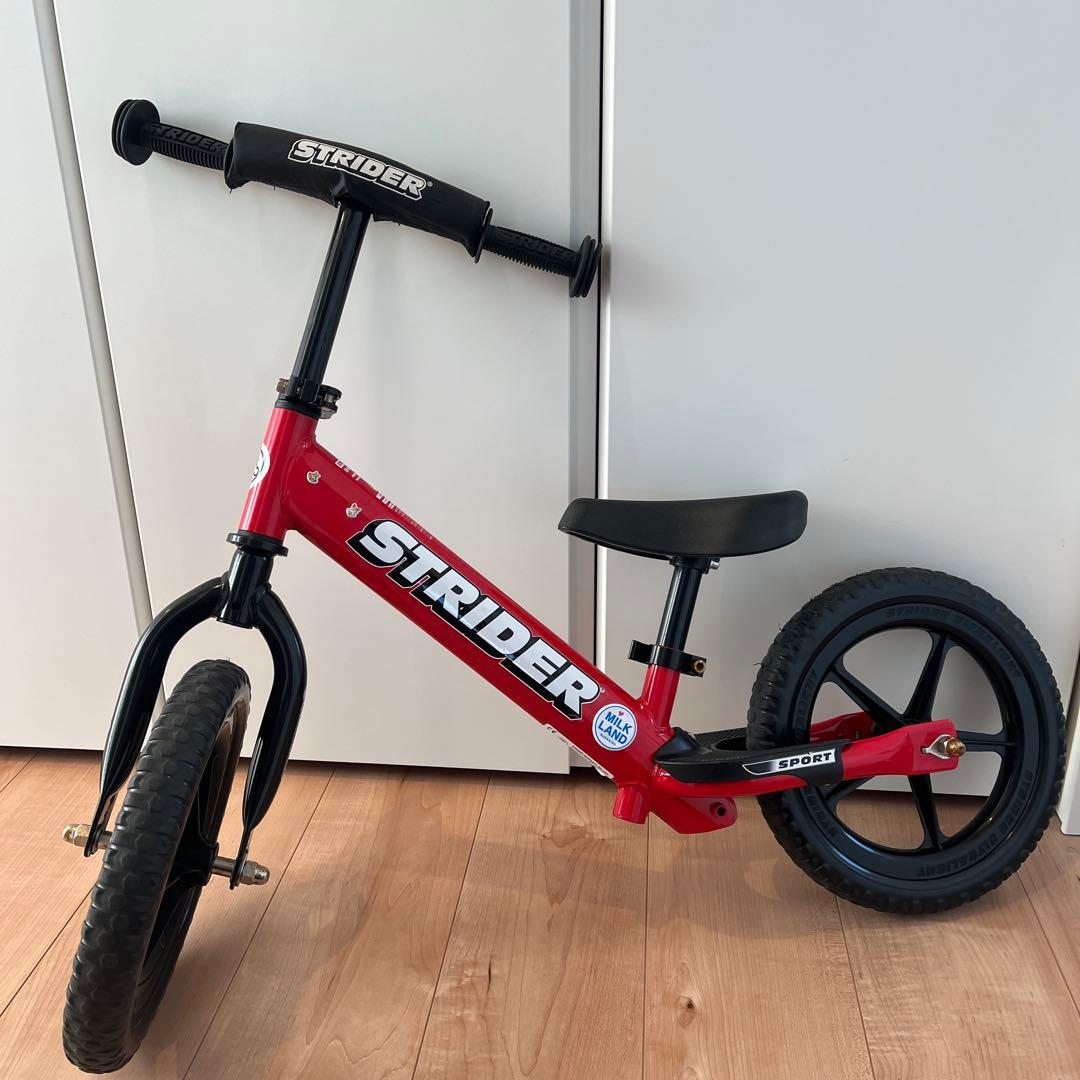 STRIDER ストライダー　sport 12インチ レッド