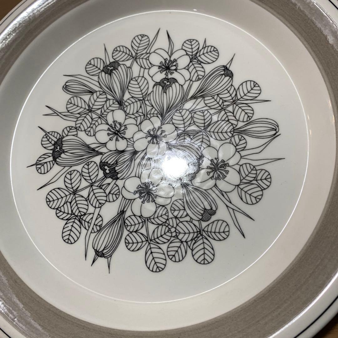 クロッカス　アラビア　グレーリム　プレート　26㎝　中皿　大皿　ブラック　D