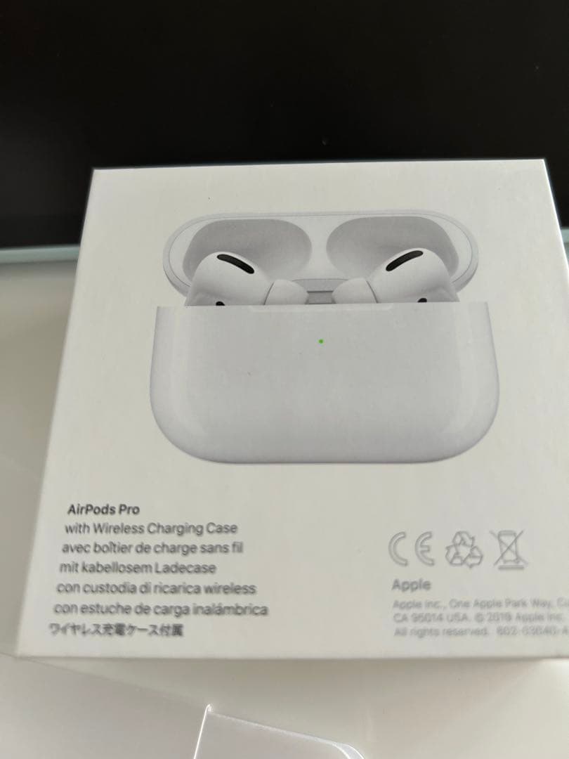 ボッテカ　BOTTGA AirPodsケース