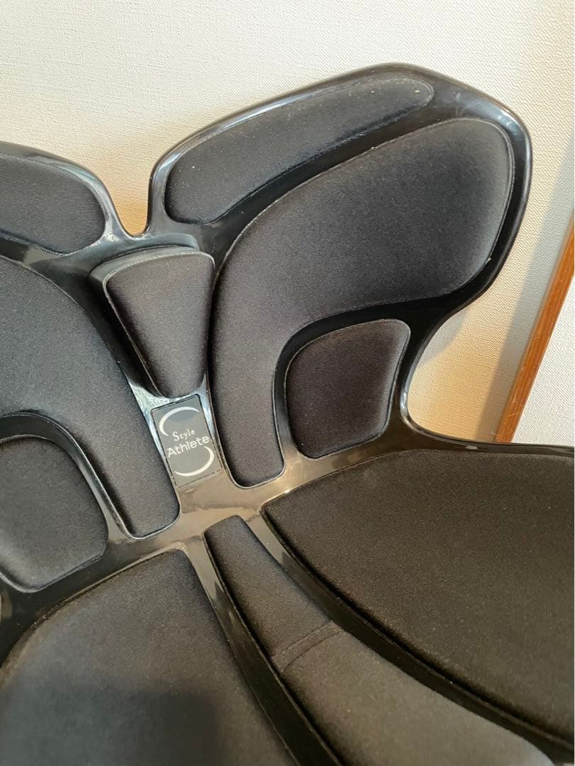 MTG Style athlete(スタイルアスリート) 骨盤サポートチェア