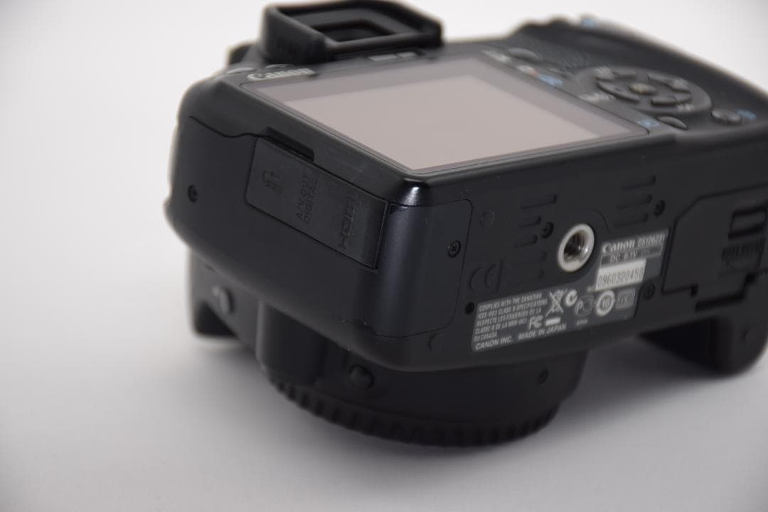 手軽にカメラデビュー✨Canon Kiss X3 一眼レフカメラ 人気機種 入門