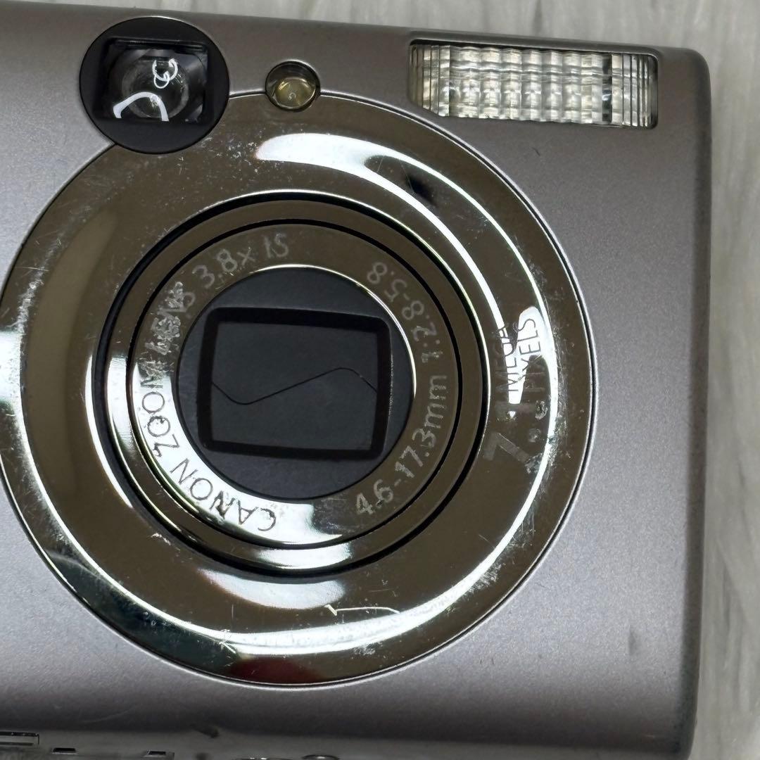 Canon カメラ　IXY 900IS PC1209 充電器　箱 コンデジ　可動