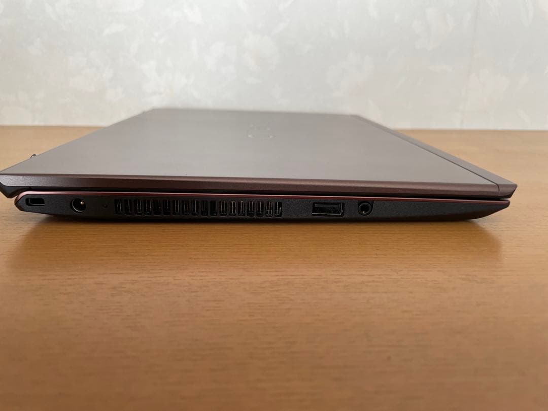 ノートPC Vaio S13 購入後2ヶ月弱　ほぼ新品