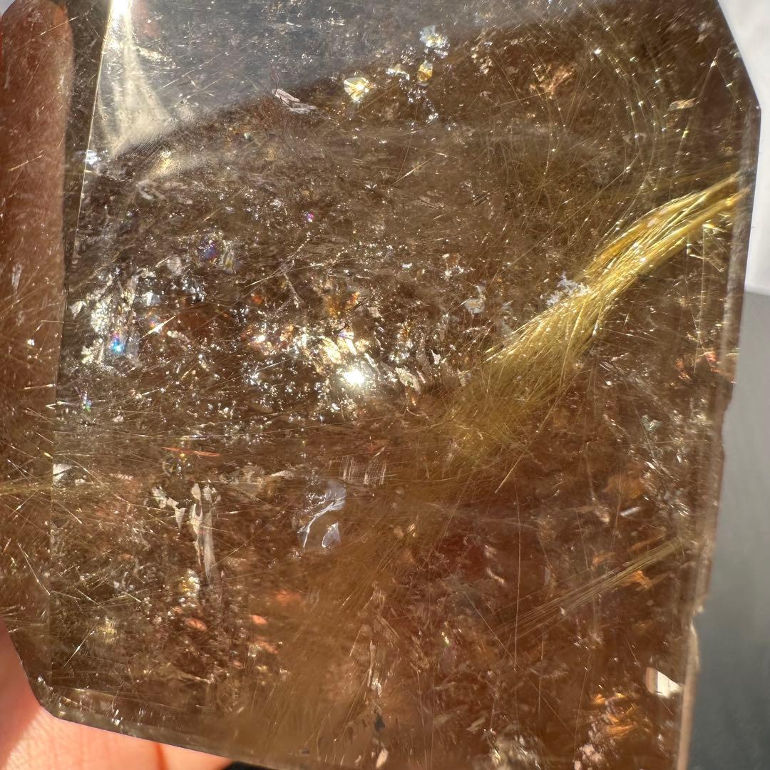 天然石ルチルクォーツのポイント　原石　置物NO.051107