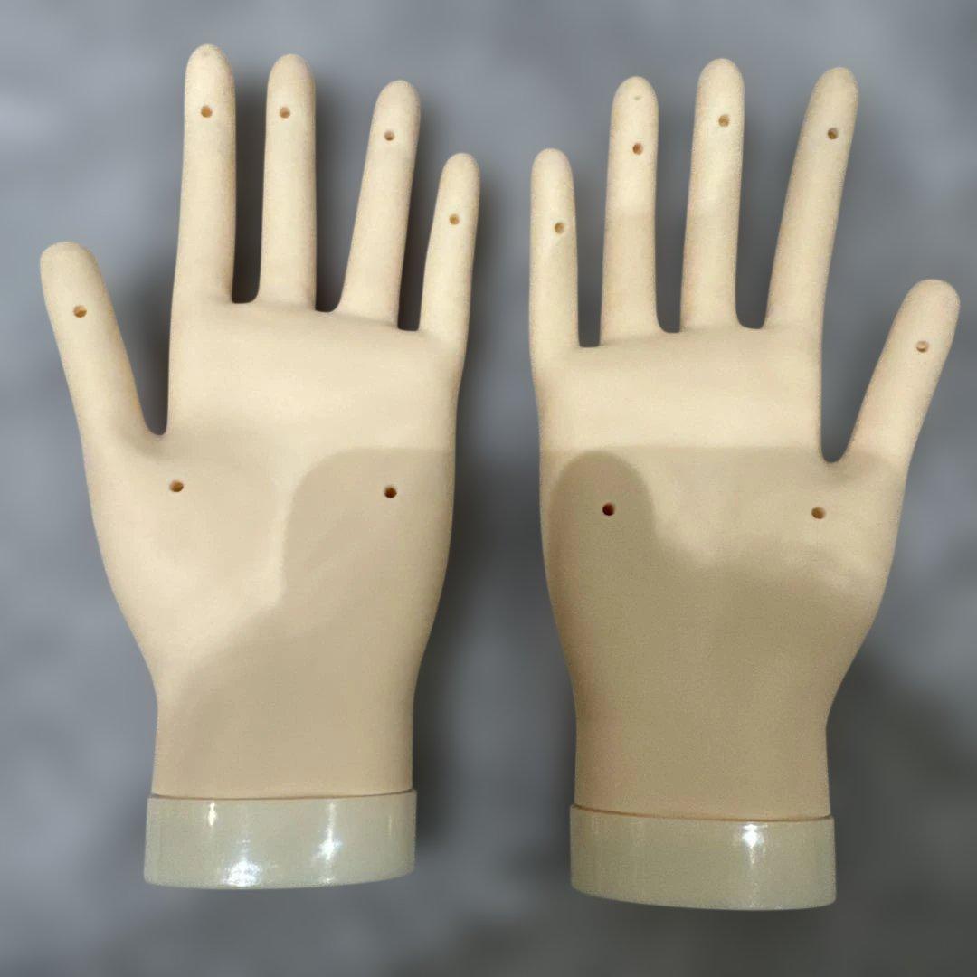 n' 認定モデルハンド 骨折なし