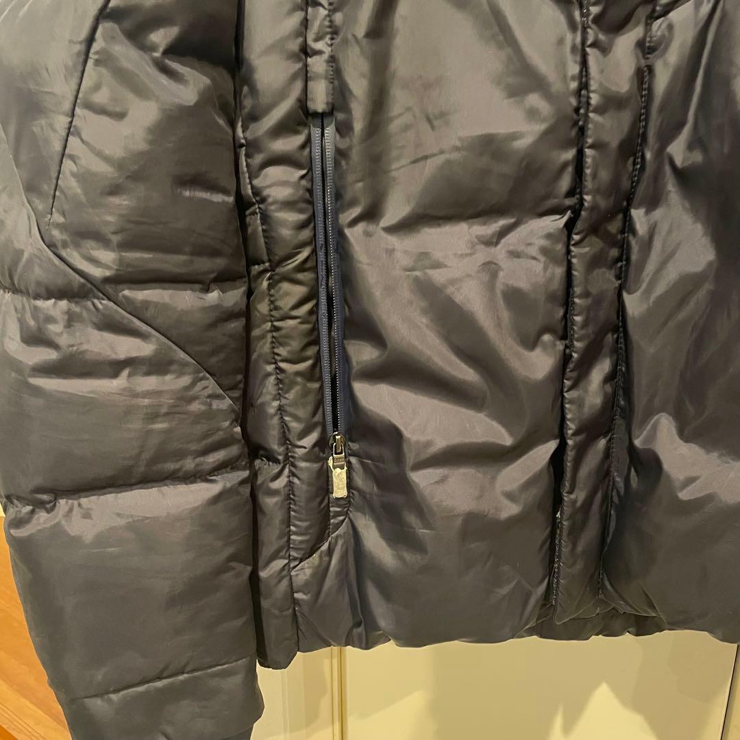 HUGO BOSS 中綿ジャケット　スタンドカラー　メタルプレート　アウター