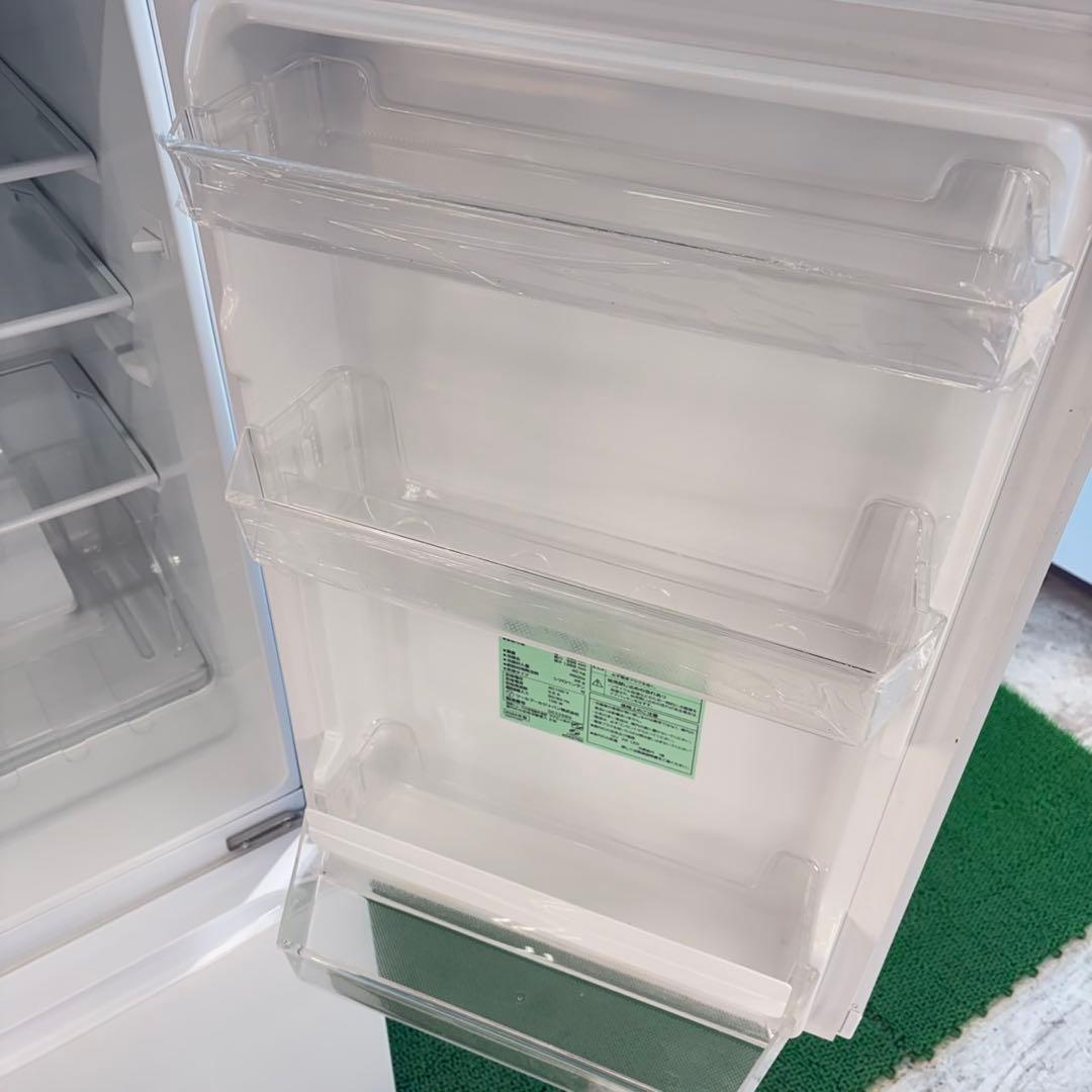 761 極美品　冷蔵庫　小型　一人暮らし　2024年製　200L弱 洗濯機も有