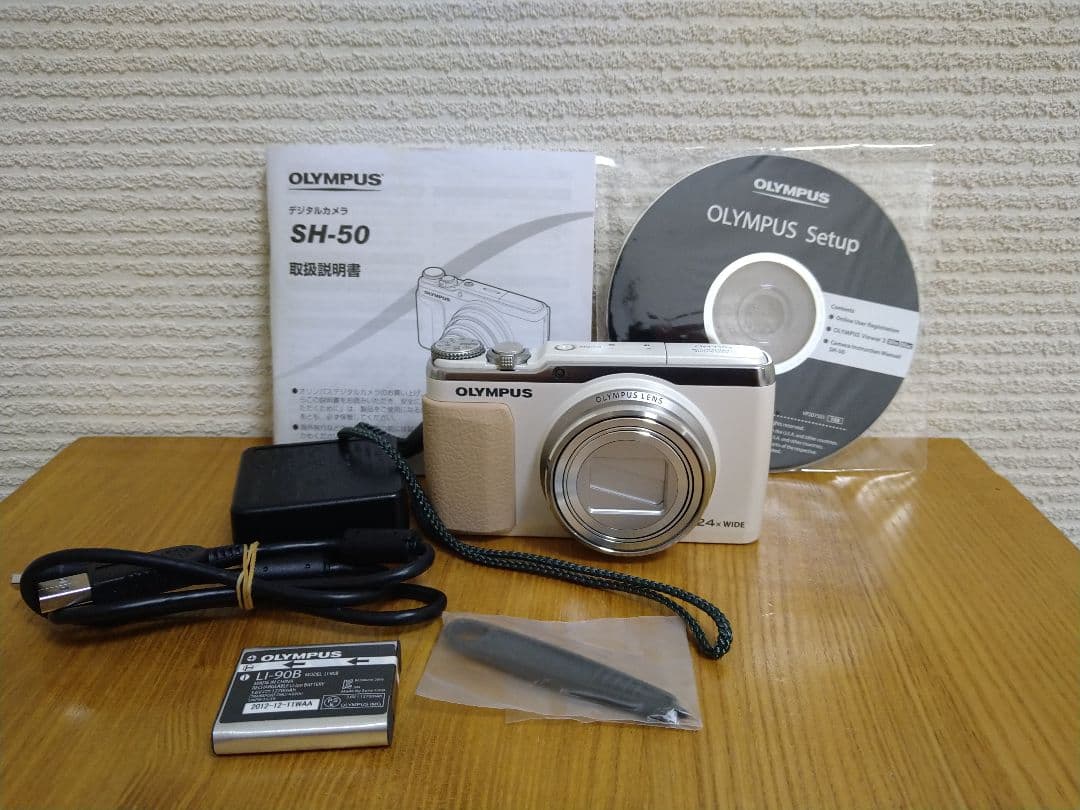 【美品】オリンパス　デジタルカメラ　OLYMPUS　SH-50
