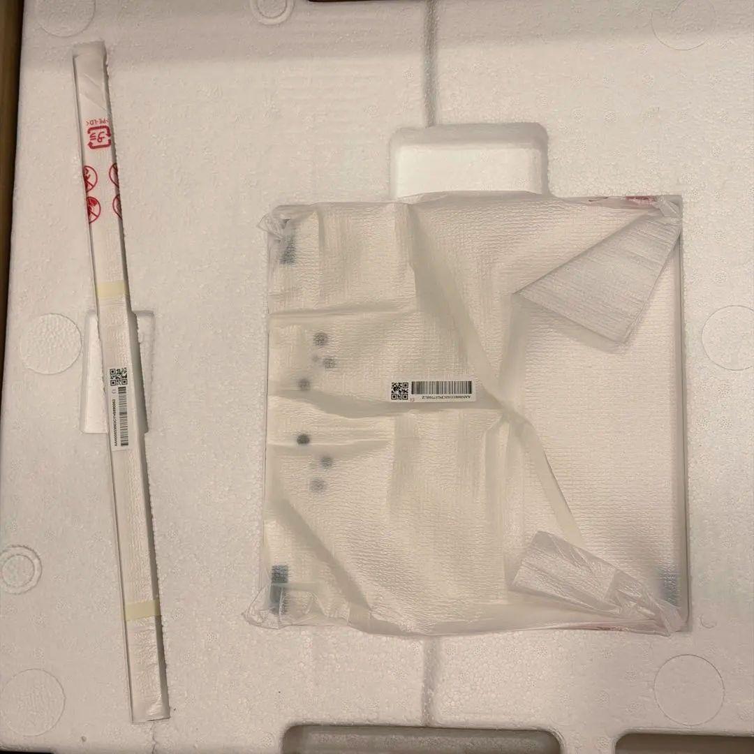 LG 40U990A-W 5K2K 120Hz Thunderbolt5モニター