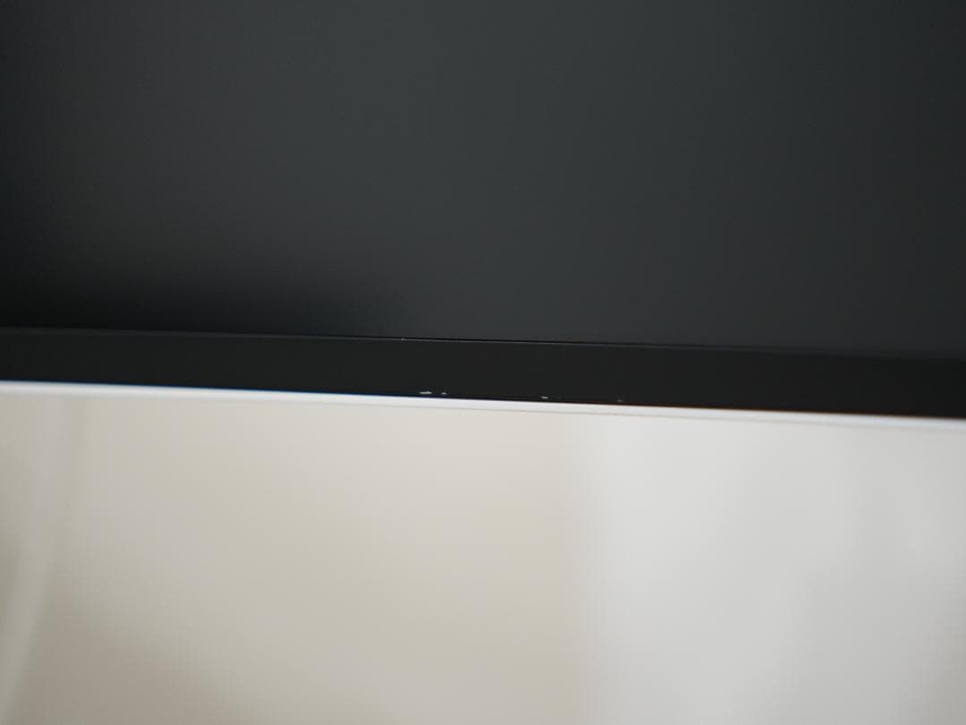 LG 40U990A-W 5K2K 120Hz Thunderbolt5モニター