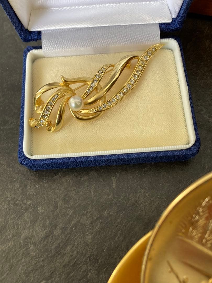 遺品整理 ネックレス 指輪 金杯 パール　ブローチ　腕時計　SEIKO