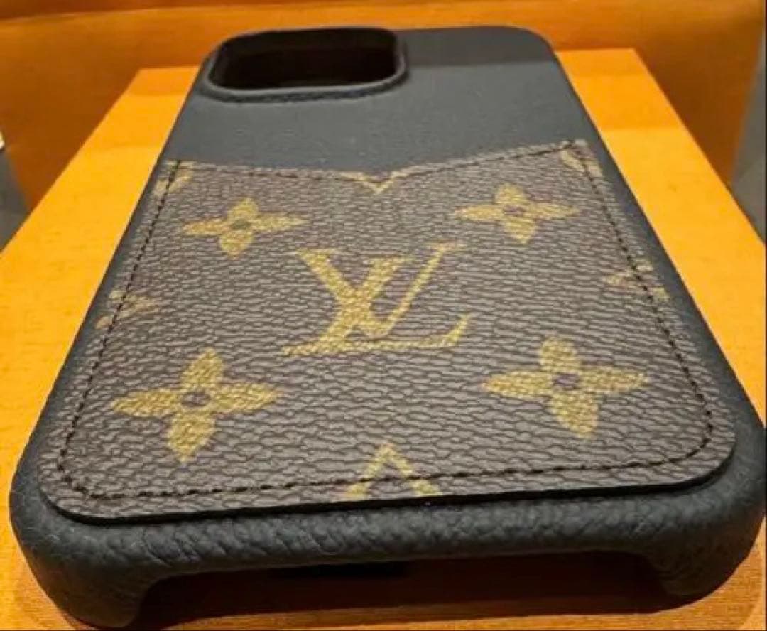 Louis Vuitton iPhone15 ProMAXケース
