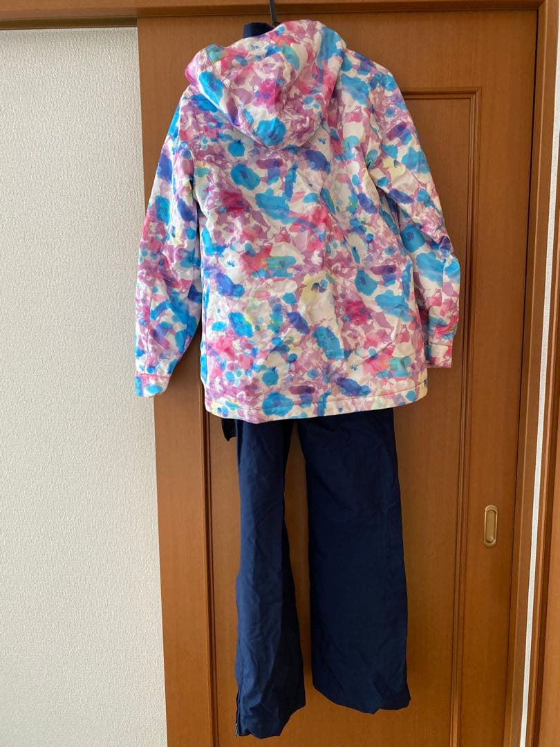 【美品・1回着用】レディースM スキーウェア上下 花柄