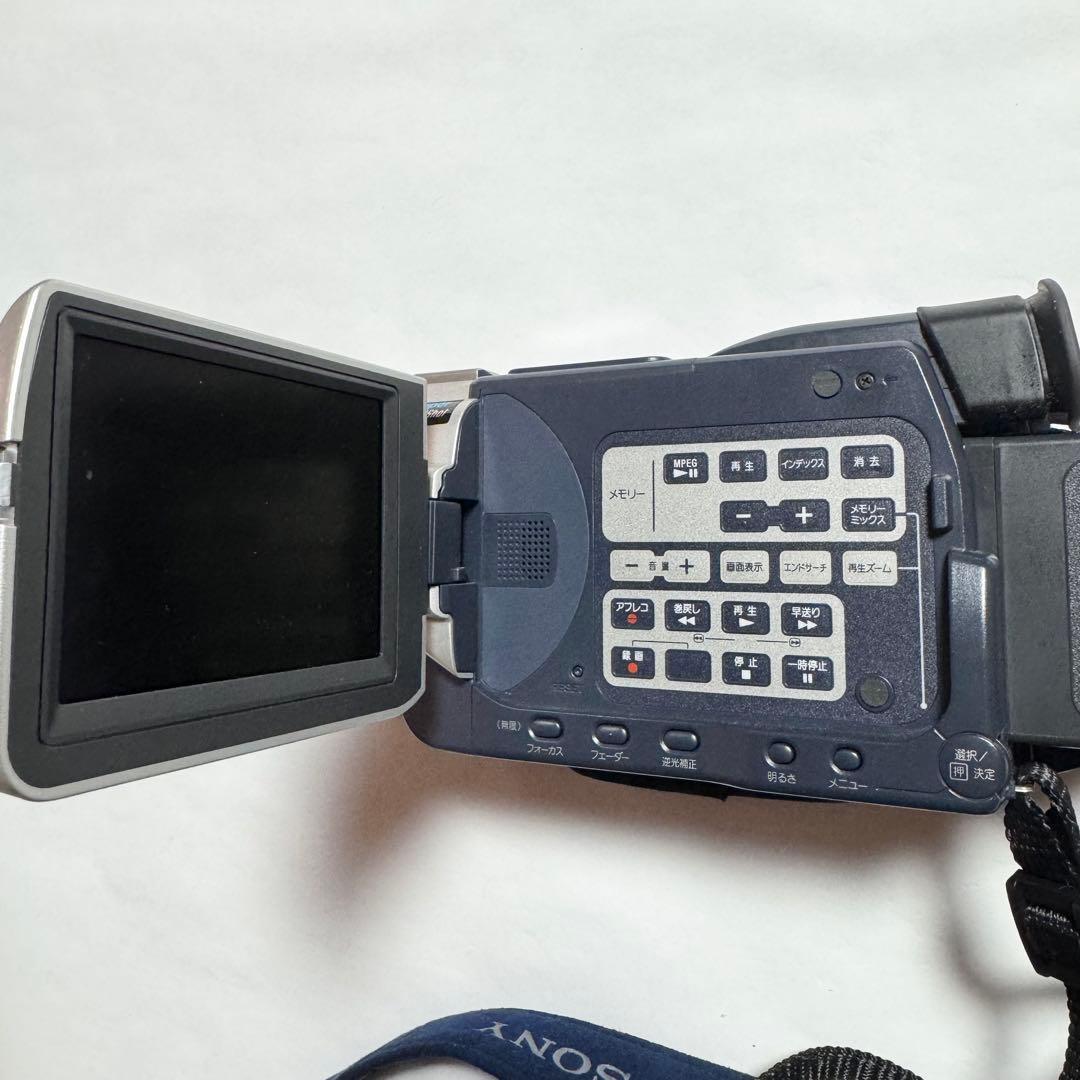 ソニー SONY デジタルハンディカム DCR-TRV17【ジャンク】