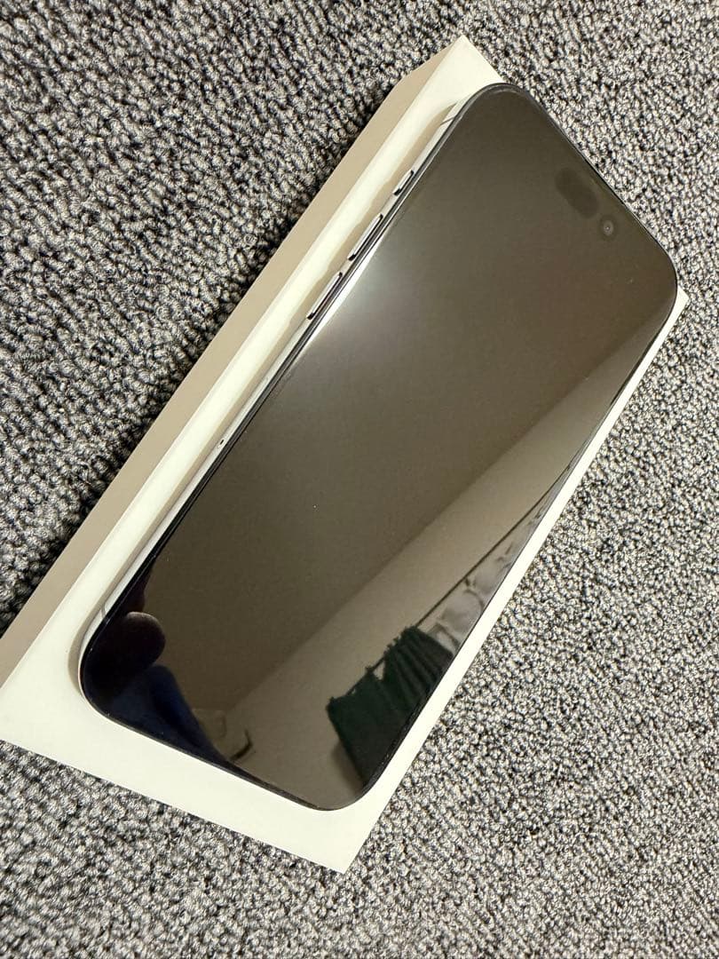 【美品】iPhone15 pro 256G バッテリー100% ブルーチタニウム