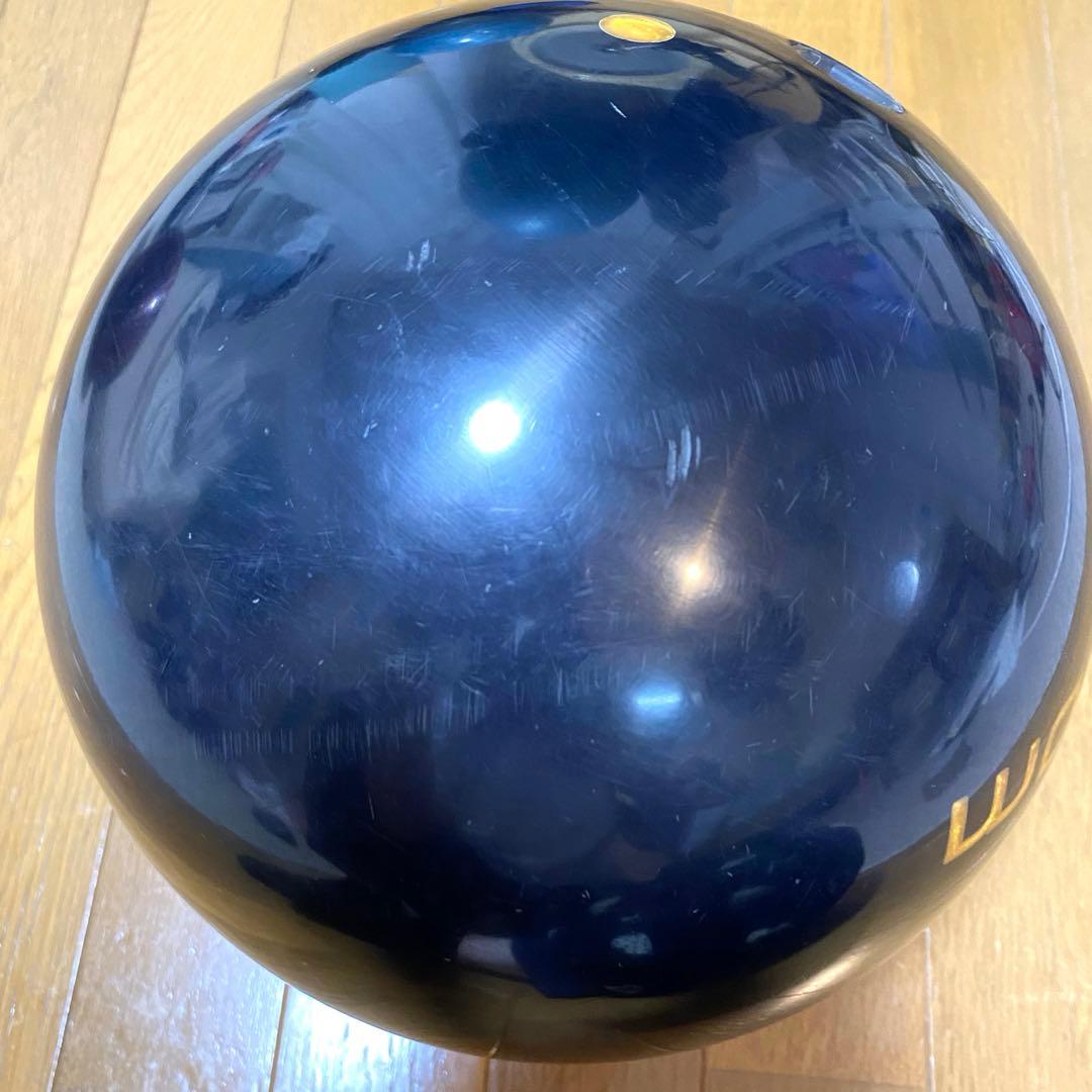 MOTIV VENOM ボウリングボール　14ポンド
